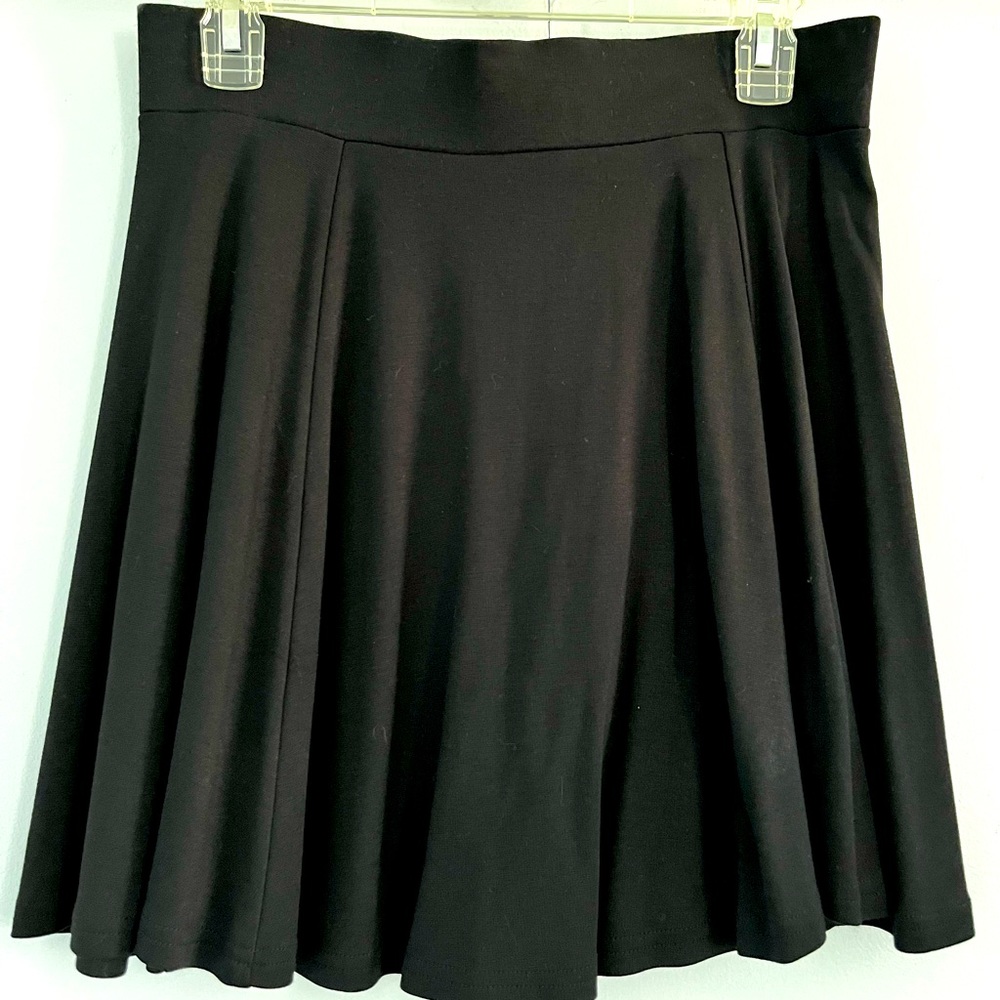 H&M black mini skirt